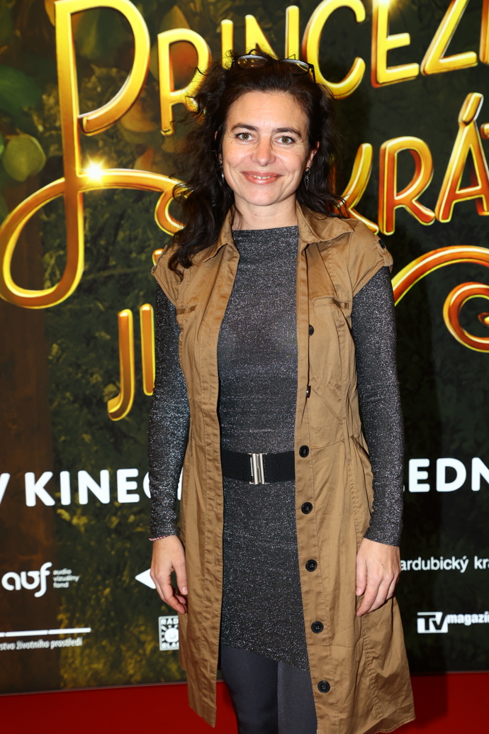 Herečka Kateřina Janečková.