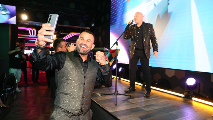 Karlos se bavil při koncertu Michala Davida.