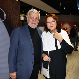 Petr Štěpánek a Zlata Adamovská jsou velmi milovníky dobrého jídla, proto na akci nemohli chybět. 