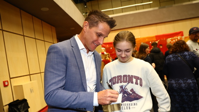 FOTO: Miroslav Dopita byl na roztrhání.