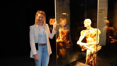 FOTO: Aby zvládla moderování v televizi i trénování na kurtu, pomáhá jí už přes rok chůva.