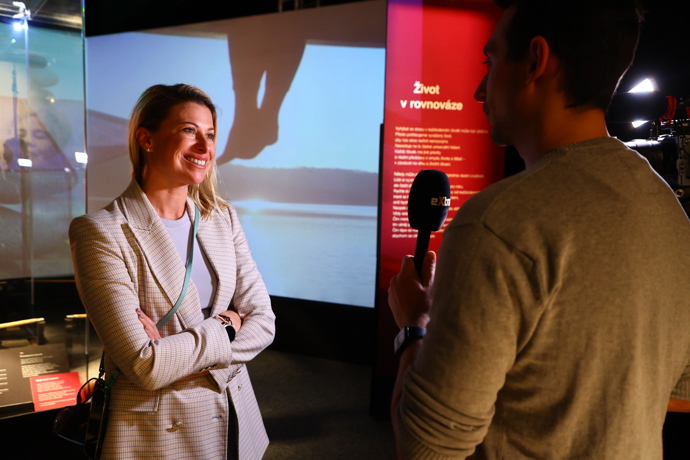 Ačkoliv si stěžuje na nedostatek pohybu, dvojnásobná maminka vypadá skvěle.