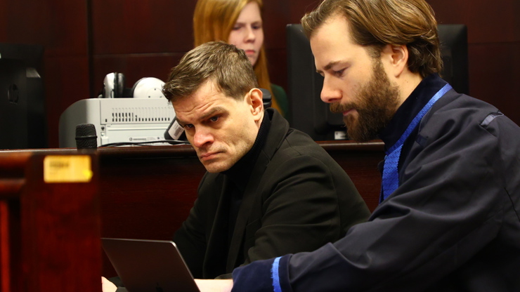 Adam Kraus vypadal zachmuřeně.