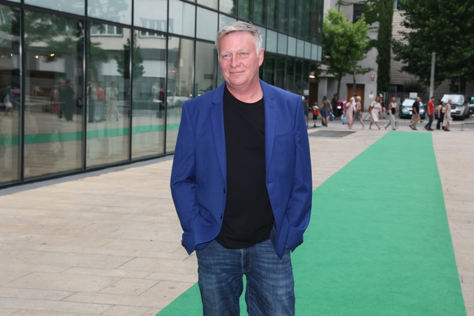 Michal je rozený kutil. To se na chalupě hodí.