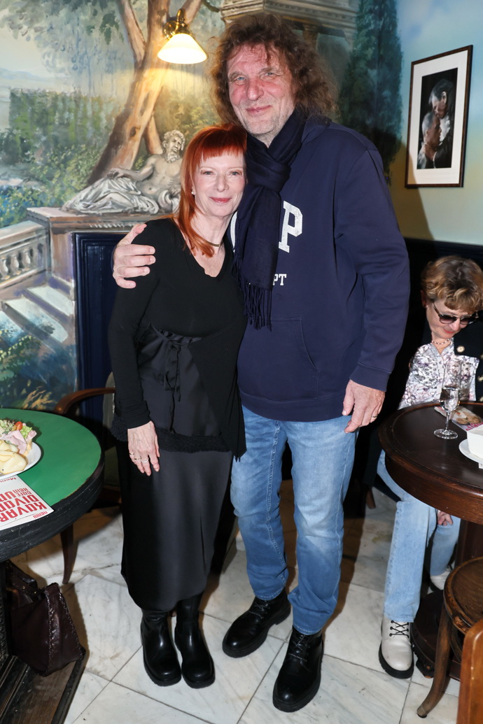 O doprovod se Štěpánové postaral manžel Miroslav Barabáš.