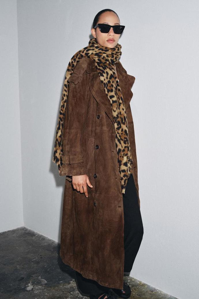 Šátek se zvířecím potiskem, Zara, 549 kč