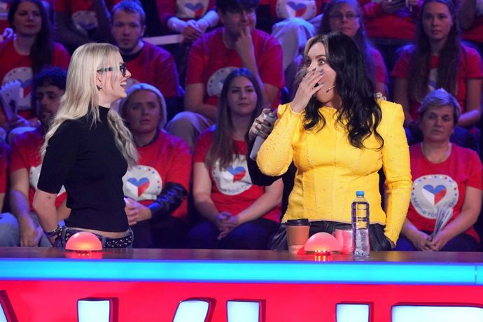 Ewa Farna se zpěvačkou Annet X.