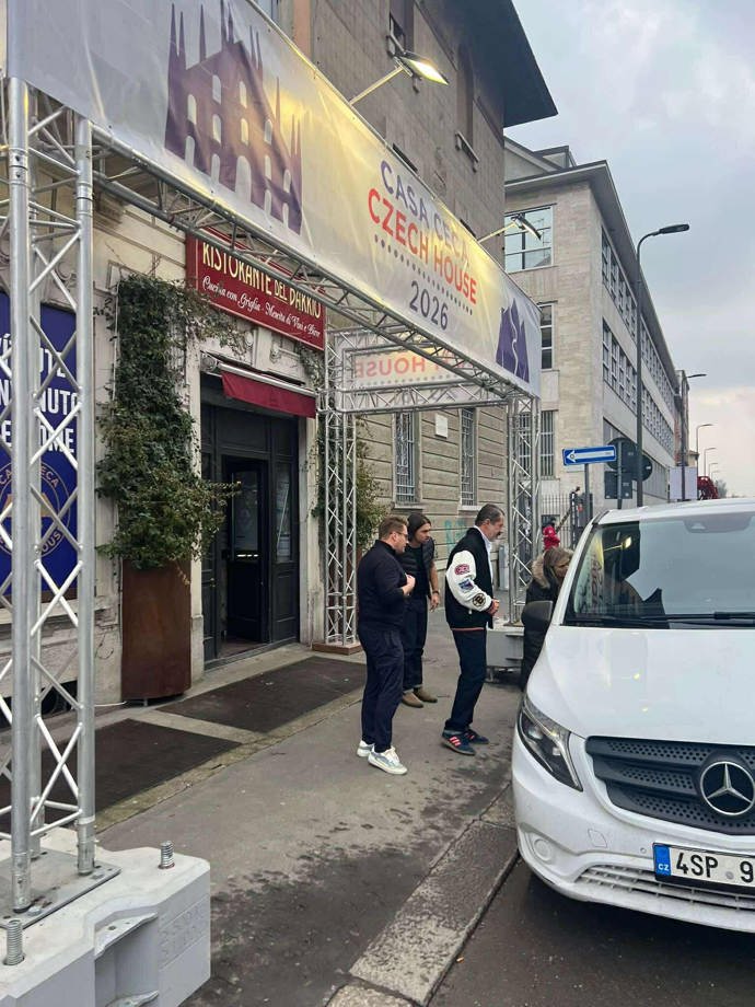 Natáčení Lajny v Miláně. 