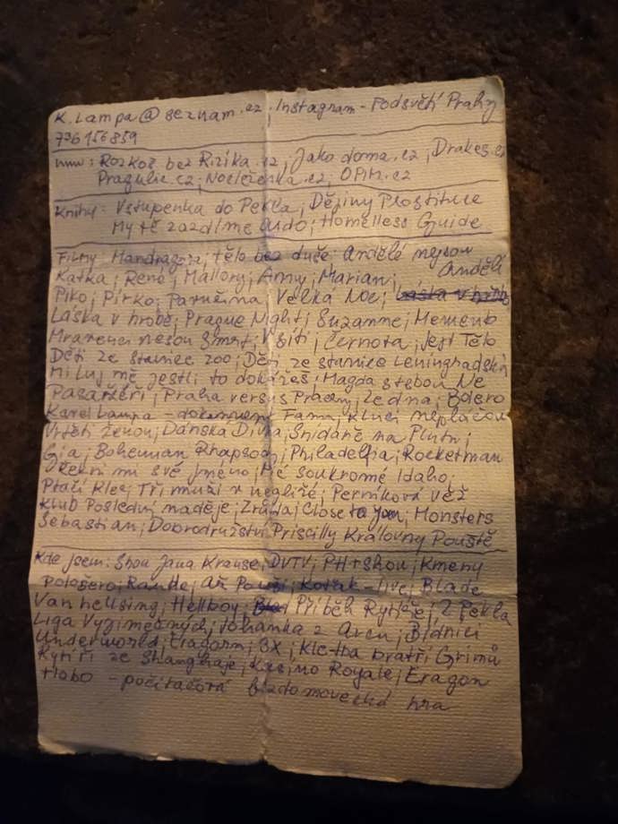 Mnozí očekávali smlouvu či bezpečnostní pokyny, místo toho však šlo spíše o propagaci Karima.