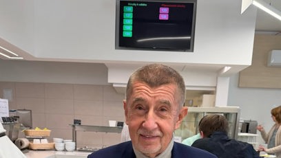 FOTO: Andrej Babiš se zdravou stravou.