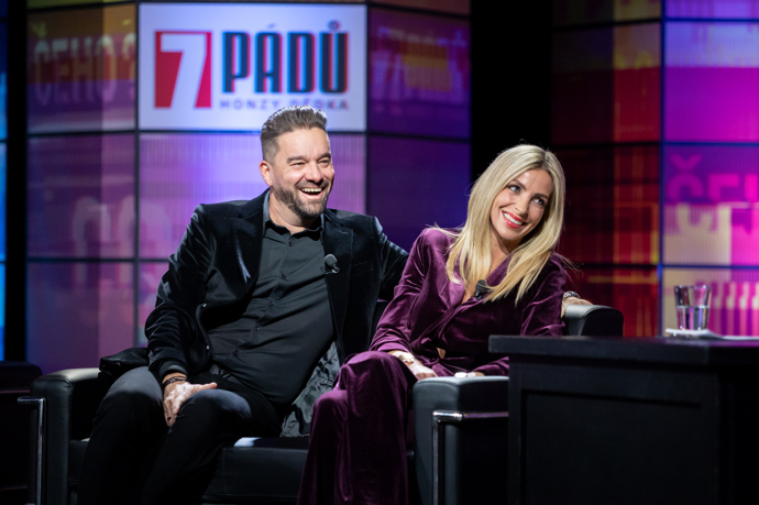 Zpěvák Mirai na svatbě Petra Švancary a jeho ženy přišel o sto tisíc. 