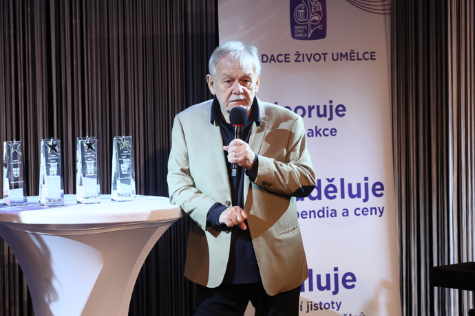 Karel Šíp patří mezi naše nejznámější moderátory.