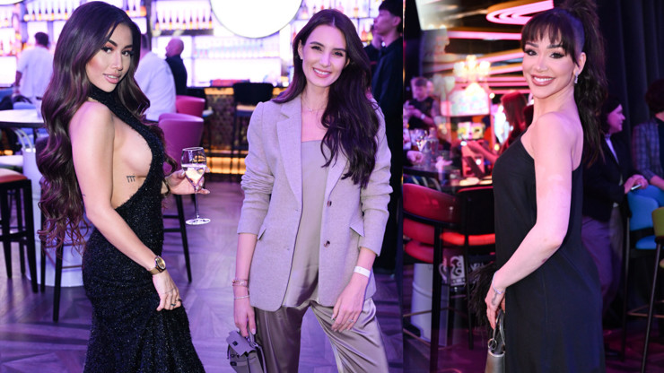 Krásky na představení parfému. 