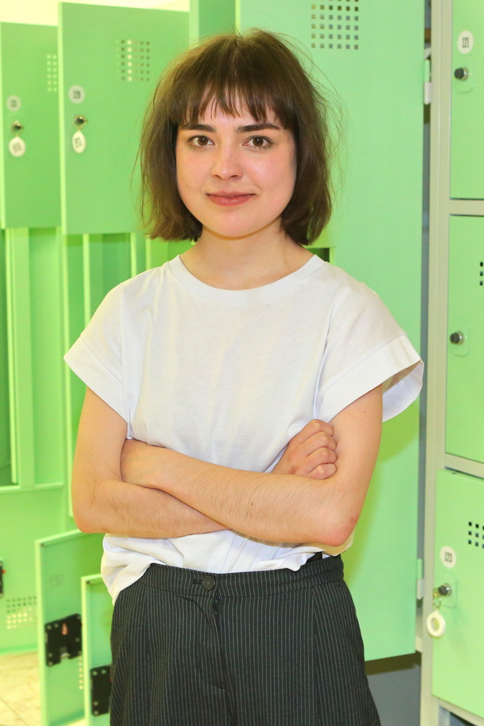 Tereza Marečková se kromě herectví věnuje skládání scénické hudby. 