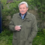 Svatopluk Skopal prodělal vážnou operaci kvůli silným bolestem zad, a nebylo to poprvé. Rehabilituje v Berouně a těší se do práce.