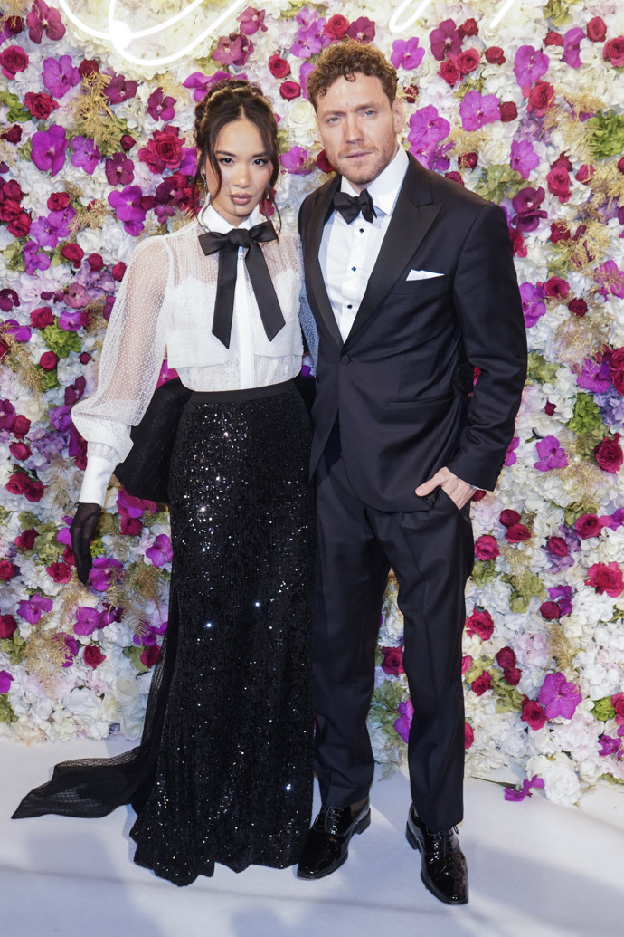 Bachelor Miroslav Dubovický se svou partnerkou a také vítězkou reality show Sarah Vu.