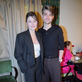 Marek Lambora vyvedl vůbec poprvé do společnosti svoji přítelkyni Jindřišku Hanušovou. 