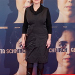 Milena Steinmasslová ukázala, že ani dámy po sedmdesátce se nemusí bát mladistvých trendy prvků.