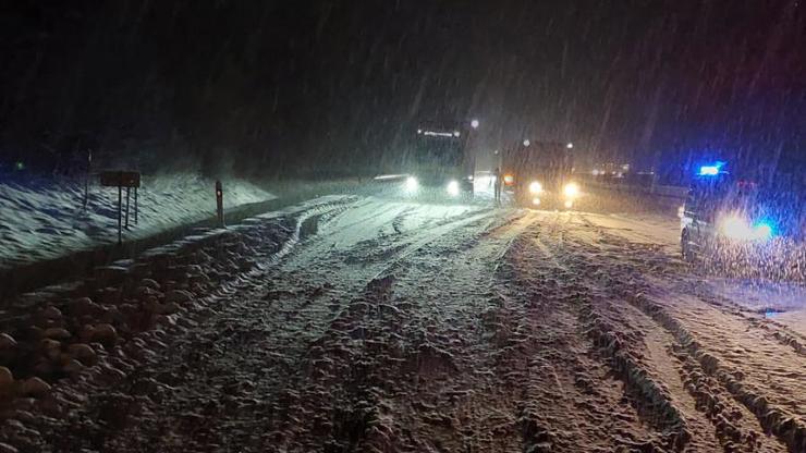 Policie ČR varuje před sněhovou kalamitou.