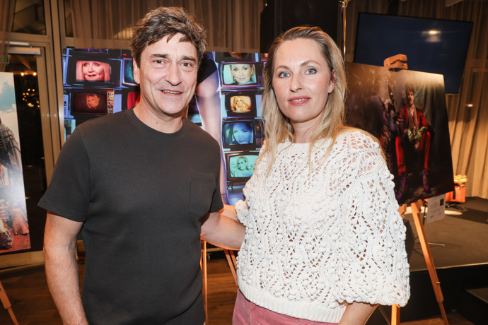 Lída Rašilovová říká, že Saša domů rád nosí květiny, které dostává v divadle. 