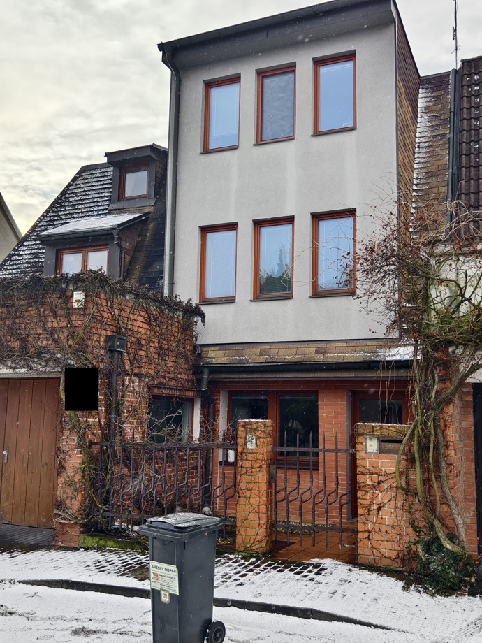 Zde bude vychovávat své tři děti.