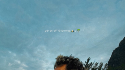 FOTO: Mirai a Sára jsou na ostrově Mauricius. Na jedné z fotografií se pohledná blondýnka ukázala s prstenem na ruce.