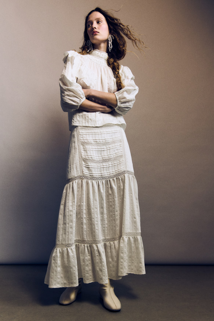 Maxisukně s krajkovými vsadkami, H&M, 1239 Kč