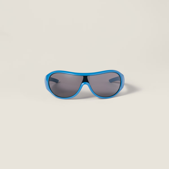 Barevné sluneční brýle, Miu Miu, 3 900 Kč