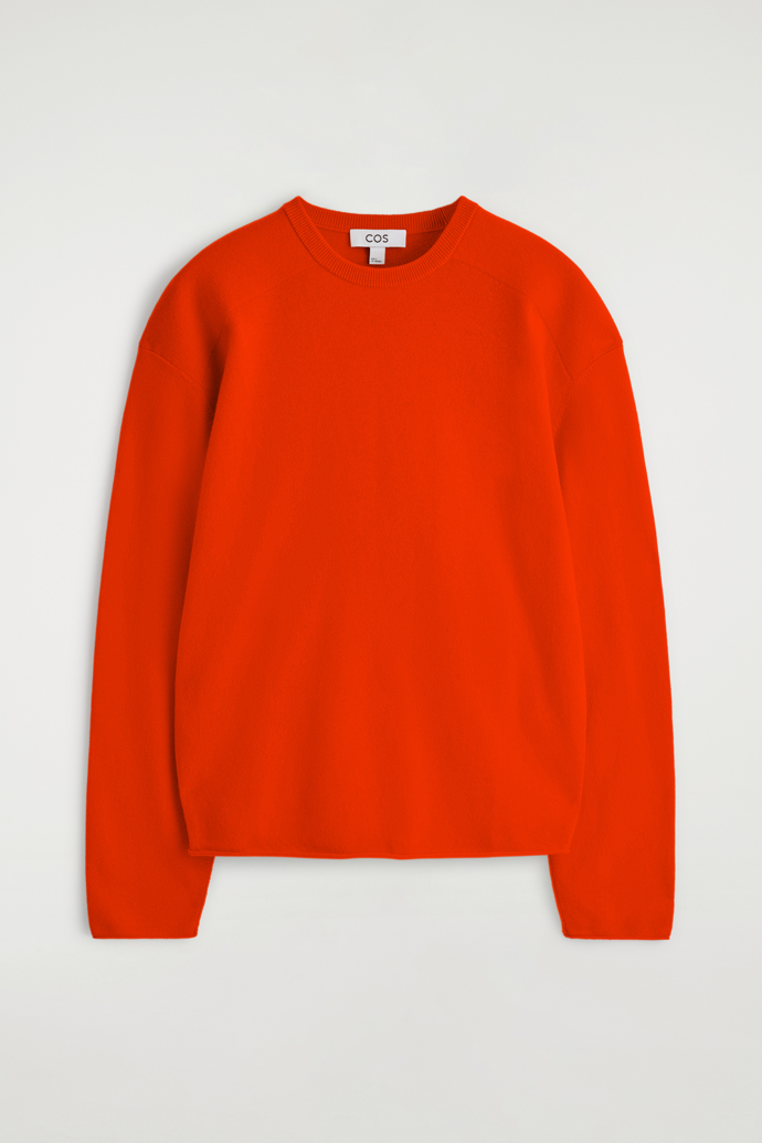 Svetr z merino vlny s kulatým výstřihem, COS, 2 500 Kč