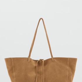 Shopper kabelka ze štípaného semiše s mašlí, Mango, 1999 Kč