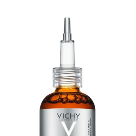 Rozjasňující sérum s 15% koncentrací vitaminu C, kyselinou hyaluronovou a vitaminem E, Vichy, 919 Kč