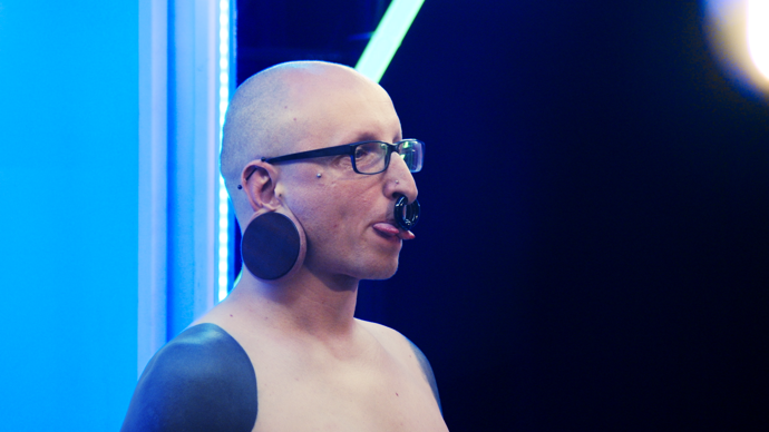 Vybírat bude mezi výrazně potetovanými alfa samci.