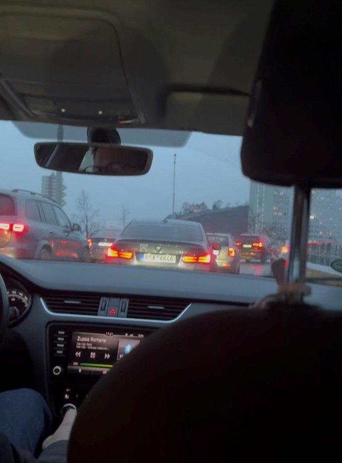 Cesta do nemocnice byla velmi dramatická.