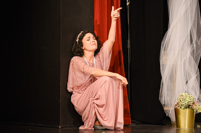 Lucie Vondráčková během představení Extase. 