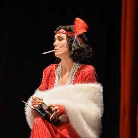 Lucie Vondráčková v dalším sexy kostýmu.