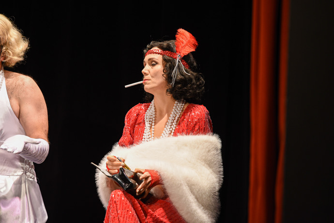 Lucie Vondráčková v dalším sexy kostýmu.