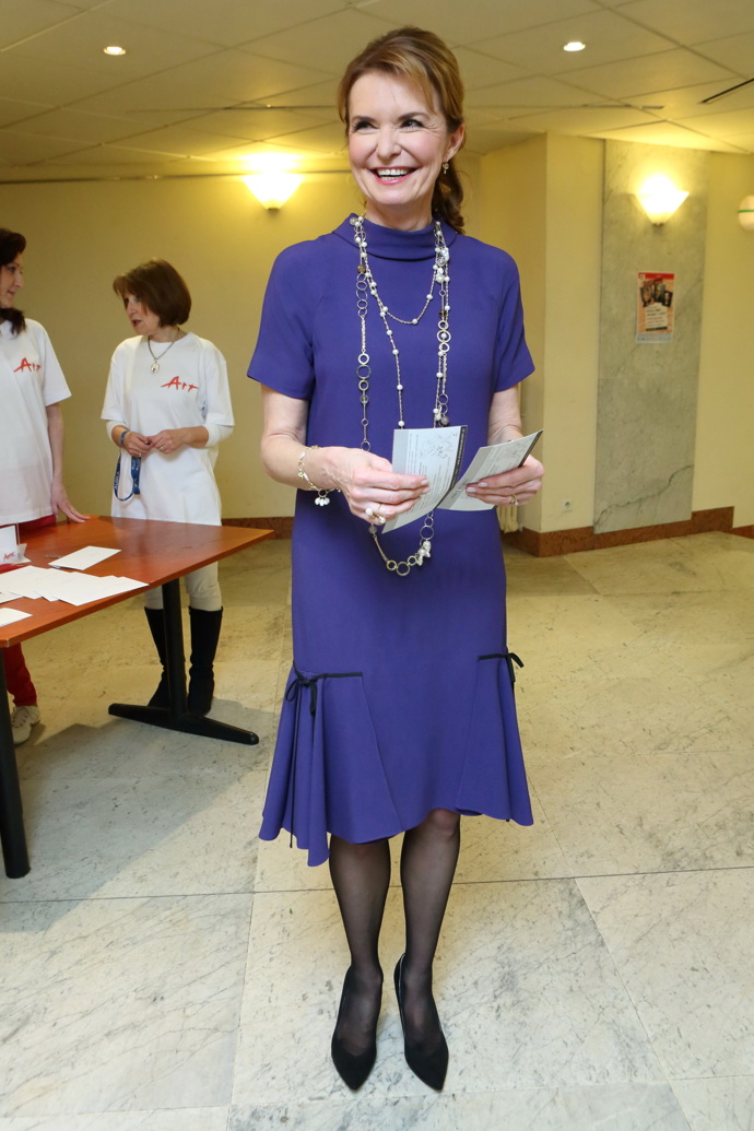 Hana Heřmánková má výrazné barvy ráda. Tento odstín fialové je letos velmi populární.