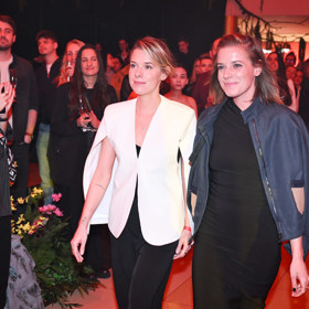 Sandra a Viola jsou dvojčata.