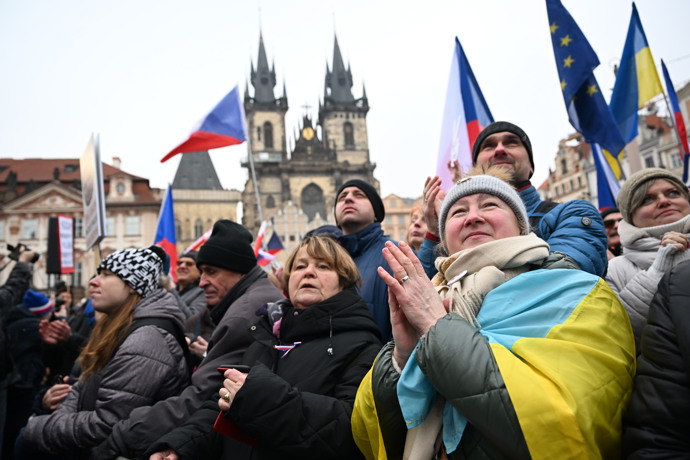 Tisíce lidí dorazili podpořit Petra Pavla.