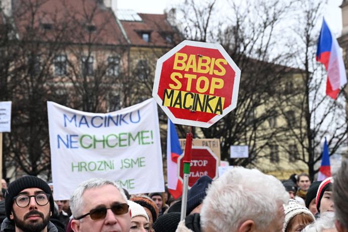 Transparenty nesmí chybět.