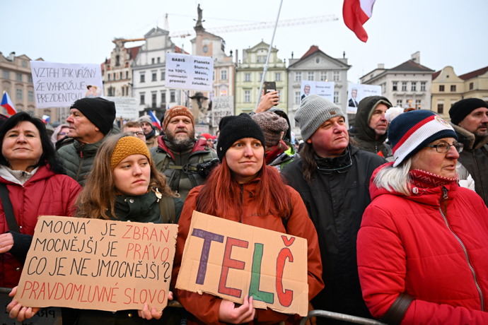 Demonstrace Milion chvilek pro demokracii přilákala řadu lidí.