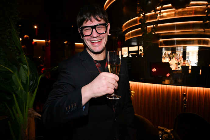 Vysmátý David Kraus. 