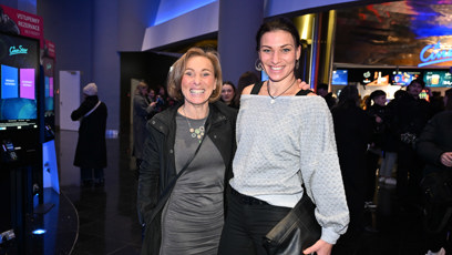 FOTO: Michaela a Hana na promítání prvního dílu Asia Express.