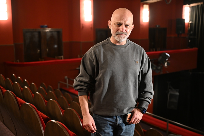 Hynek Čermák v divadle Palace.