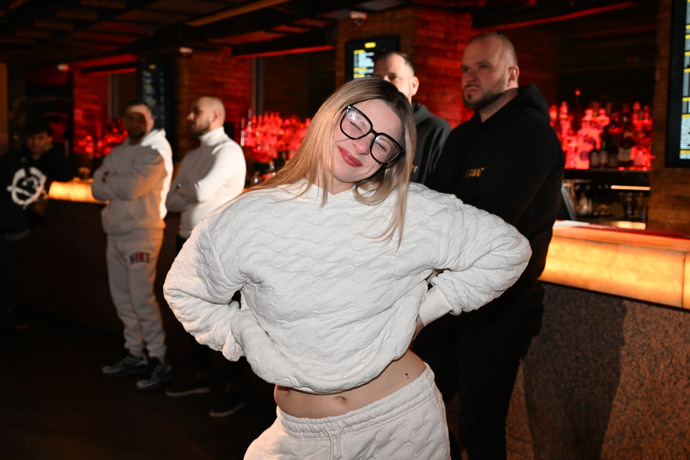 Krásná Dominika Elischerová alias Mína.