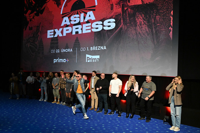 Celý cast pořadu Asia Express.