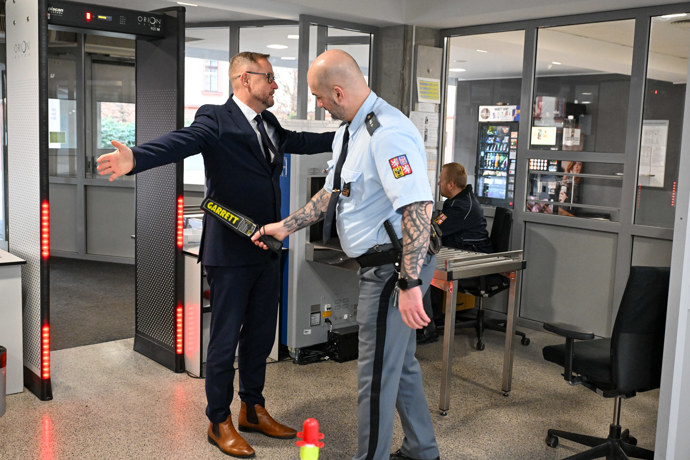 Jan Souček u Obvodního soudu pro Prahu 4.