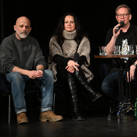 Debata umělců ohledně kroků Ministerstva kultury.