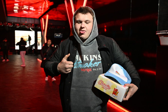 Tadeáš Veselý na tiskové konferenci Clashe 15.