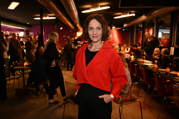 Ester Janečková na koncertu pro Súdán. 